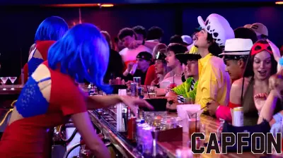 Carbondale businesses collaborate for a Halloween Costume Bar Crawl