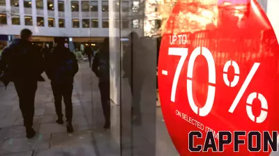 Strategies for Small Businesses to Maximize Holiday Sales